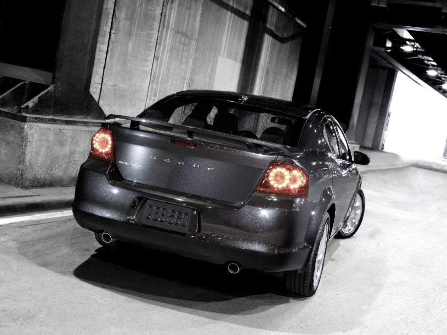  Dodge Avenger 2010 года  (фото 5 из 17)